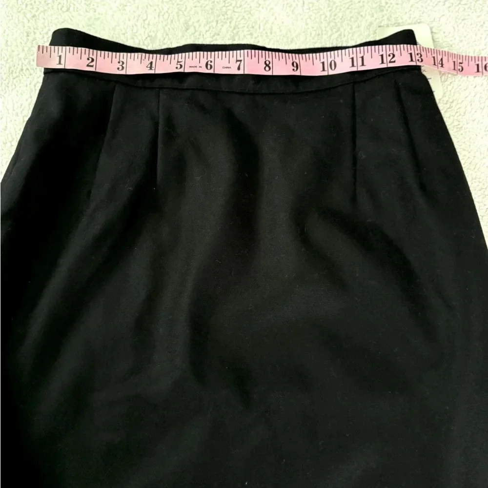 NWT Block Island Petites 7/8 Black 100% pure wool lined pencil skirt
